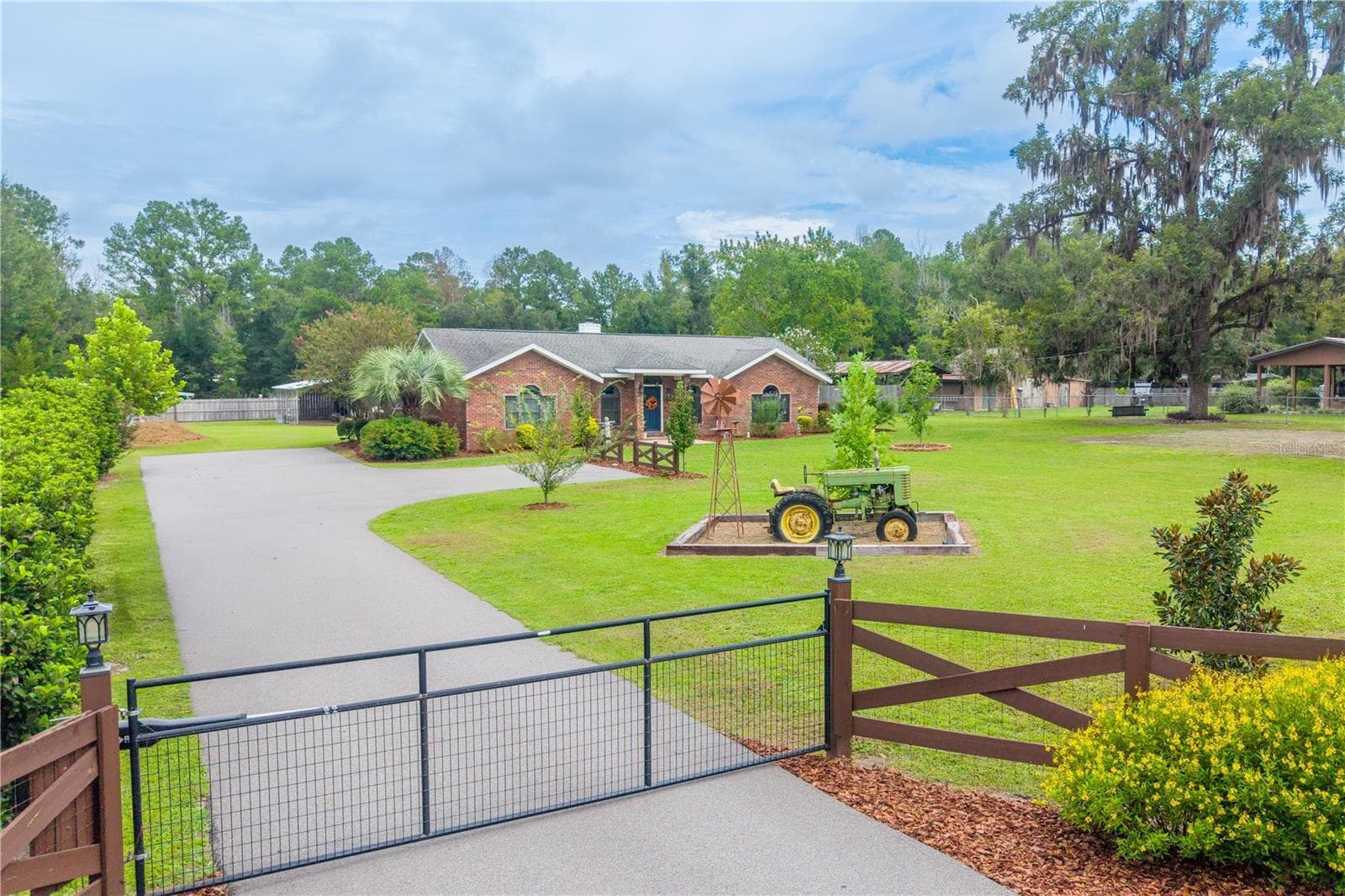 11255 W COUNTY ROAD 18