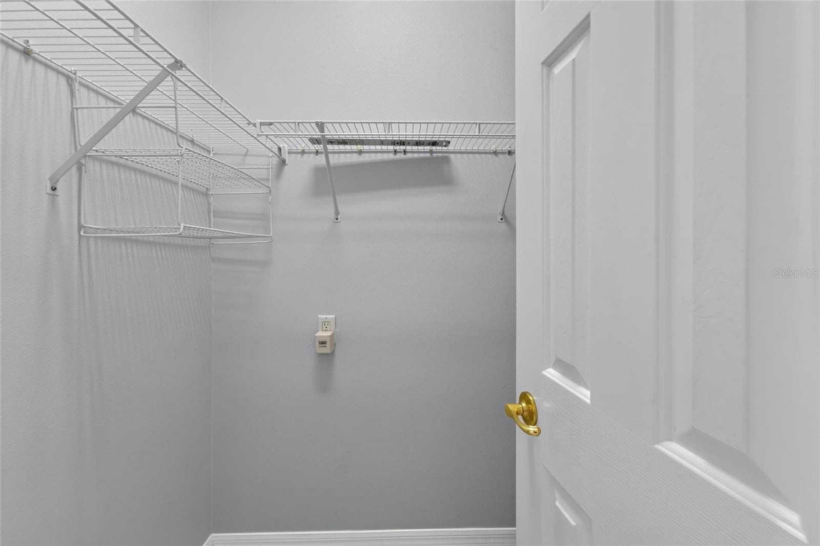 javascript:__doPostBack('m_lbSave','') - 1113 SAVANNAH LANDINGS AVE, VALRICO