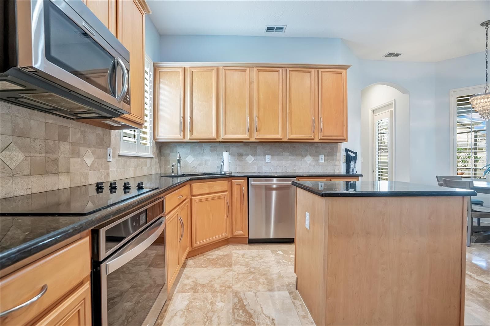Single Family Residence at 10925 WOODCHASE CIR, ORLANDO, photo 23 of 46
