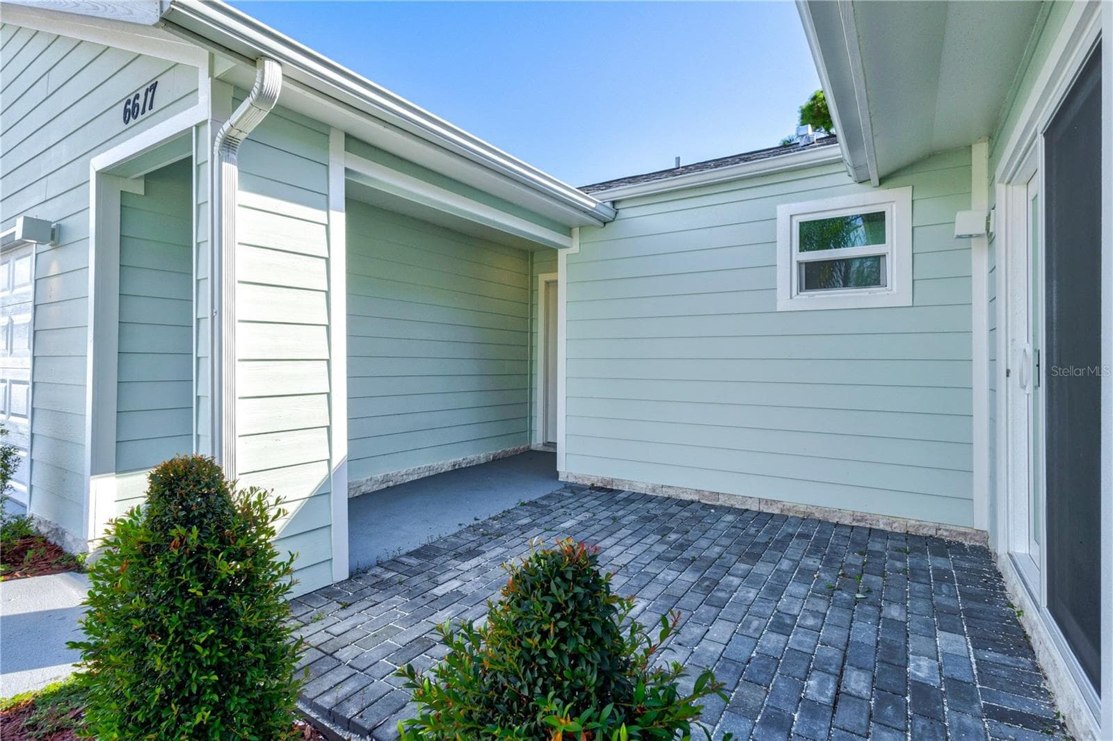 Single Family Residence at 6617 MAUNA LOA BLVD, SARASOTA, photo 6 of 78