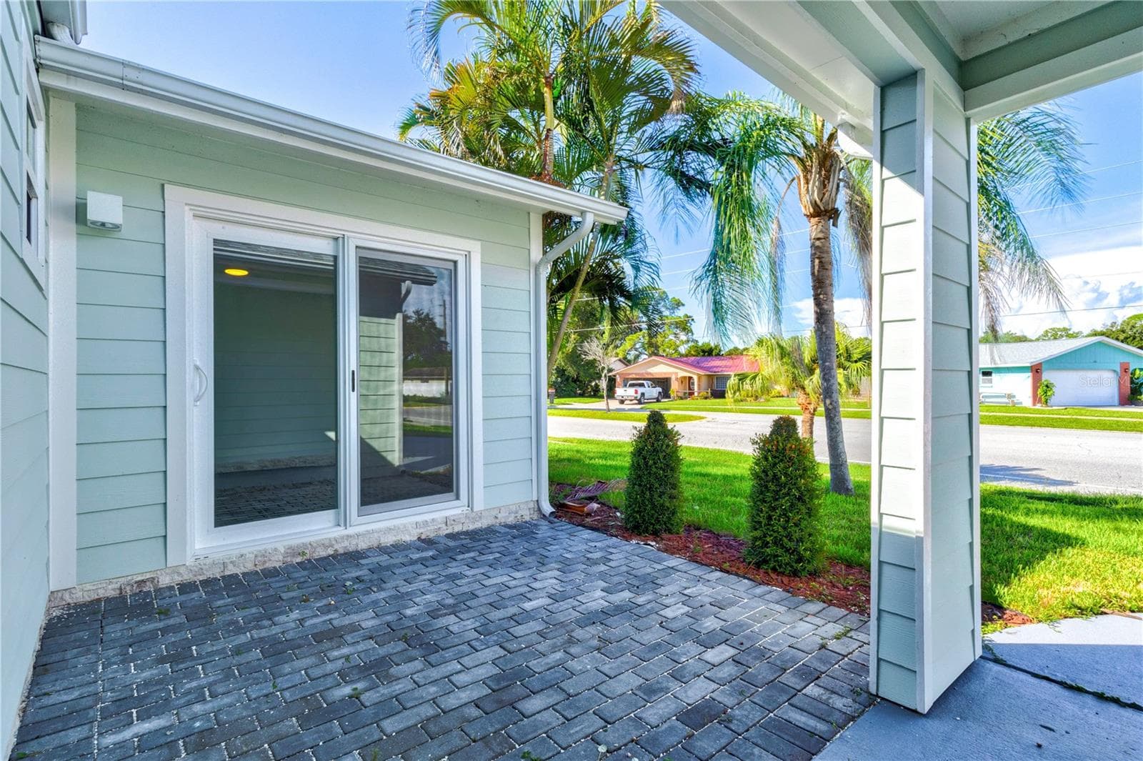 Single Family Residence at 6617 MAUNA LOA BLVD, SARASOTA, photo 8 of 78