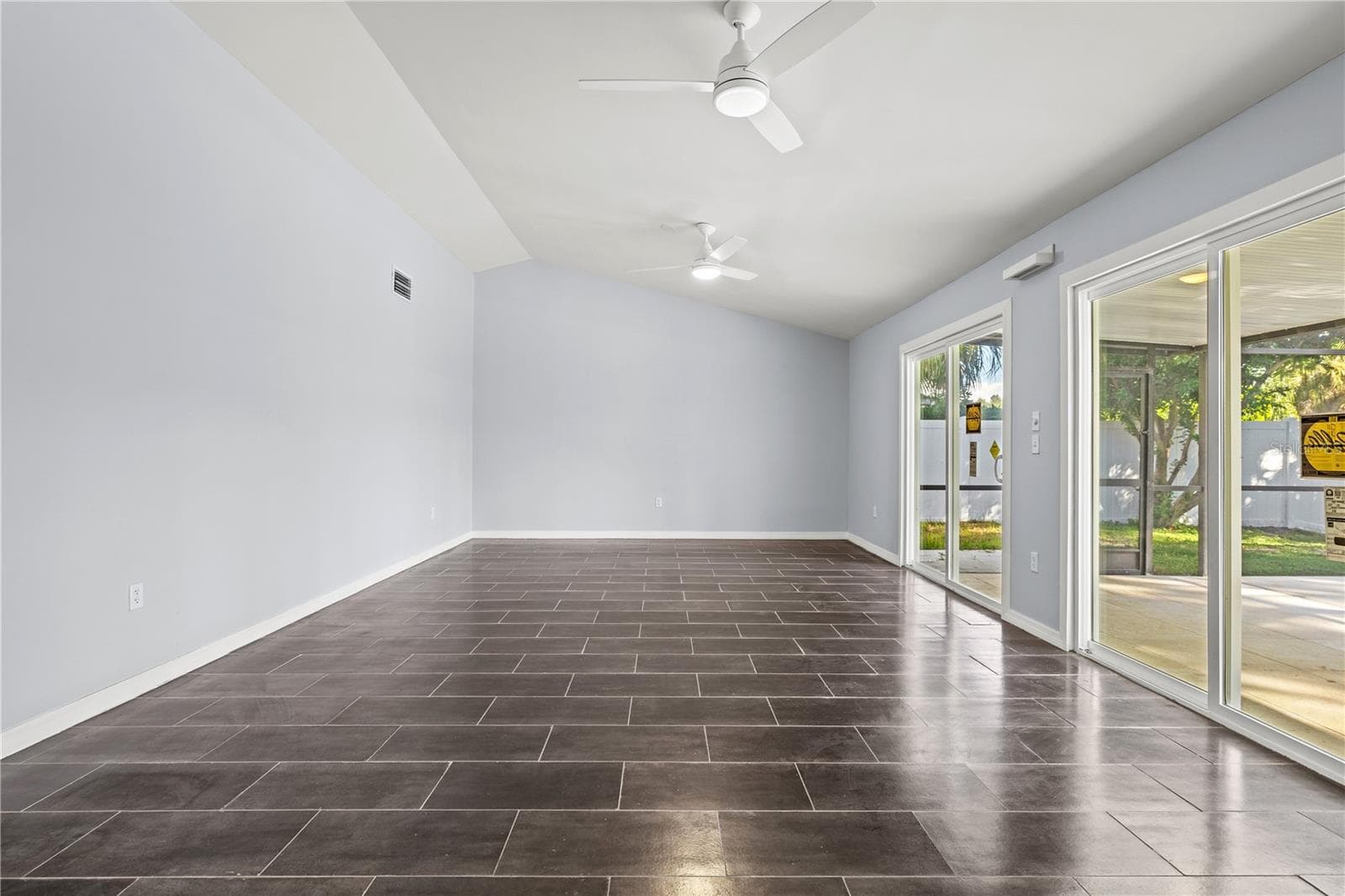 Single Family Residence at 6617 MAUNA LOA BLVD, SARASOTA, photo 10 of 78