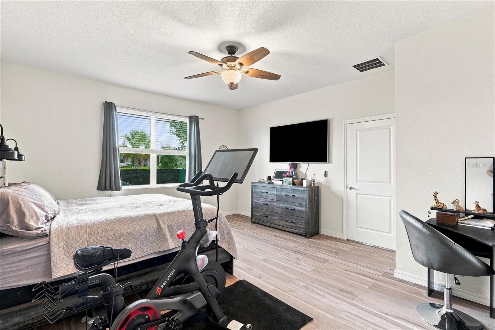 Single Family Residence at 5310 SUNSHINE DR, WILDWOOD, photo 29 of 43