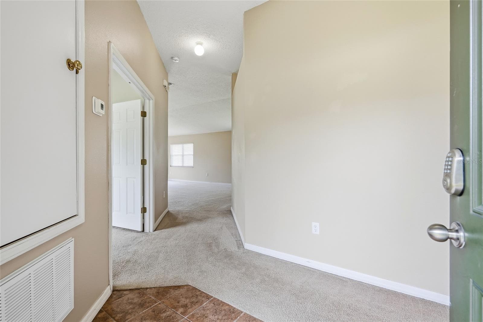 Single Family Residence at 25928 CRIPPEN DR, LAND O LAKES, photo 4 of 35
