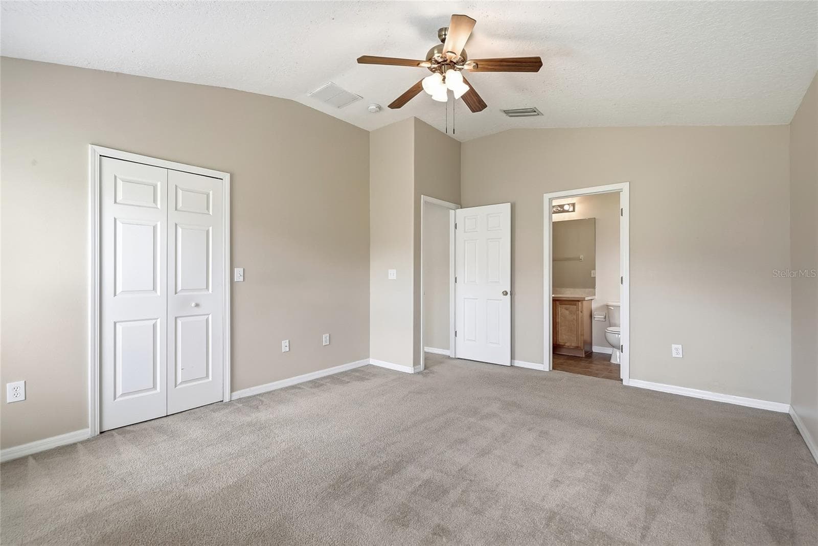 Single Family Residence at 25928 CRIPPEN DR, LAND O LAKES, photo 17 of 35