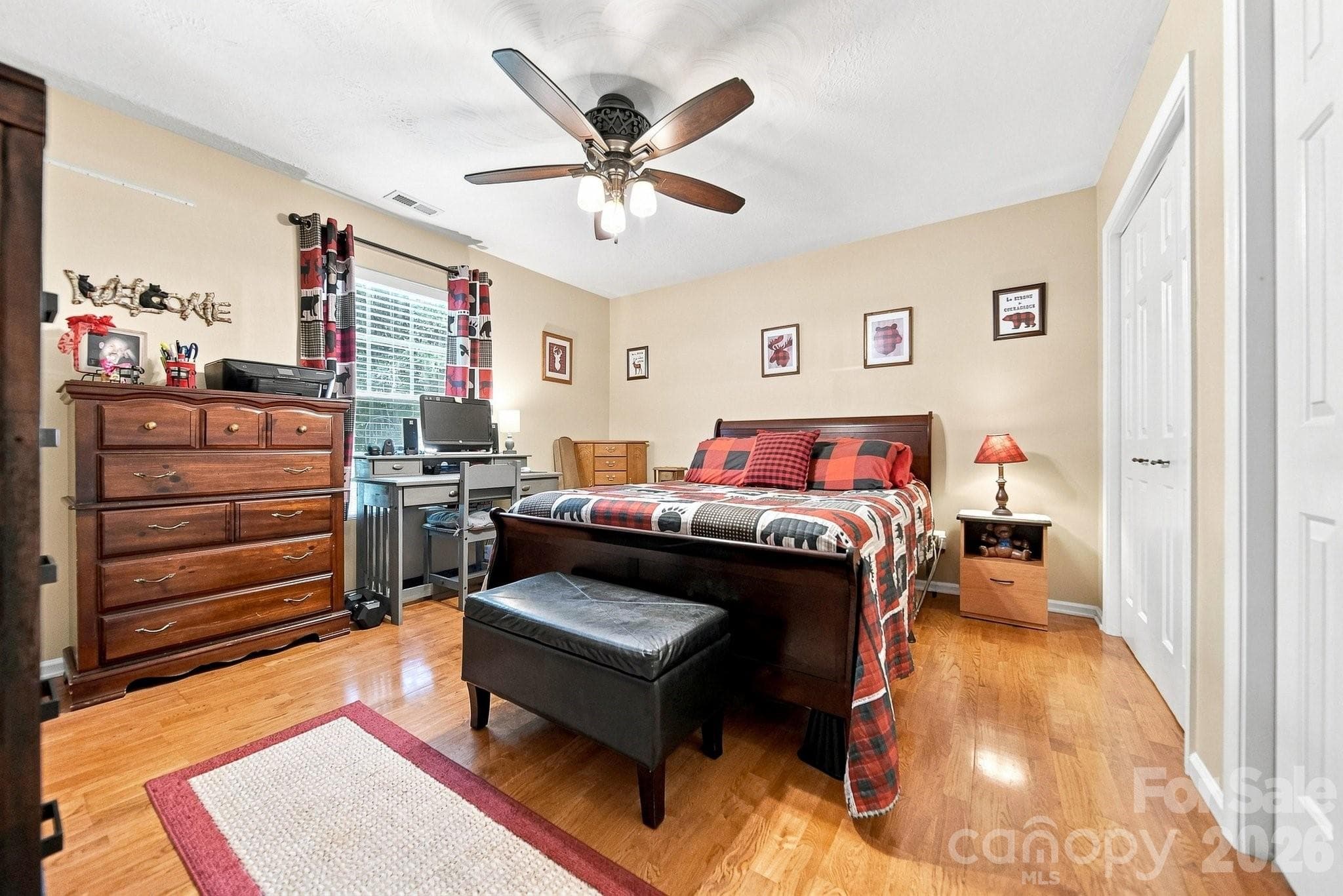 Townhouse at 803 Whetstone Place SW, Conover, photo 20 of 30