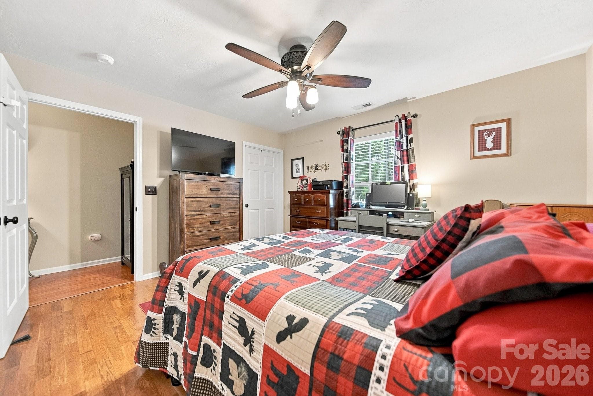 Townhouse at 803 Whetstone Place SW, Conover, photo 21 of 30
