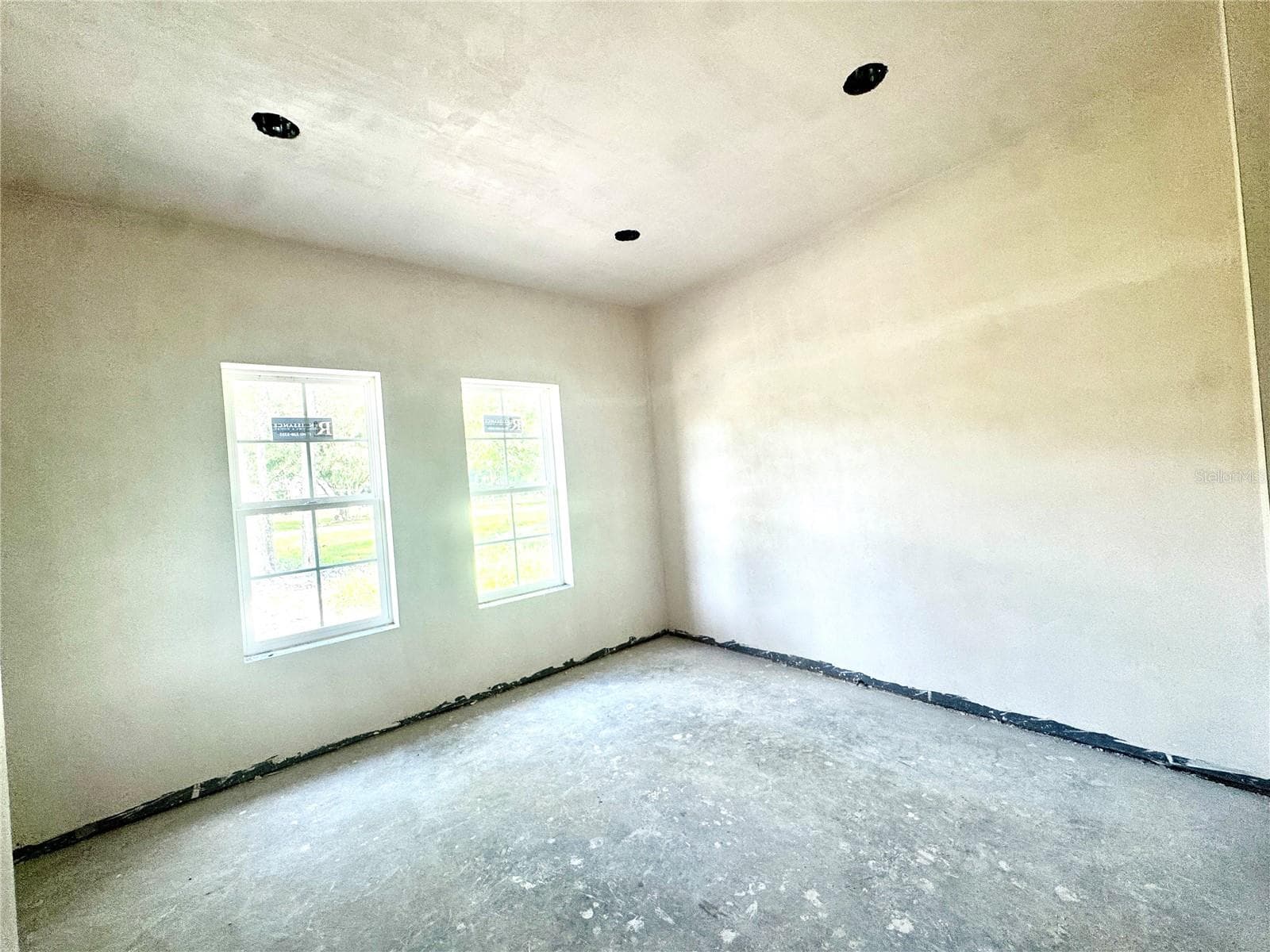Kensington bedroom 8/28/26 - 23161 NW 183RD LN, HIGH SPRINGS