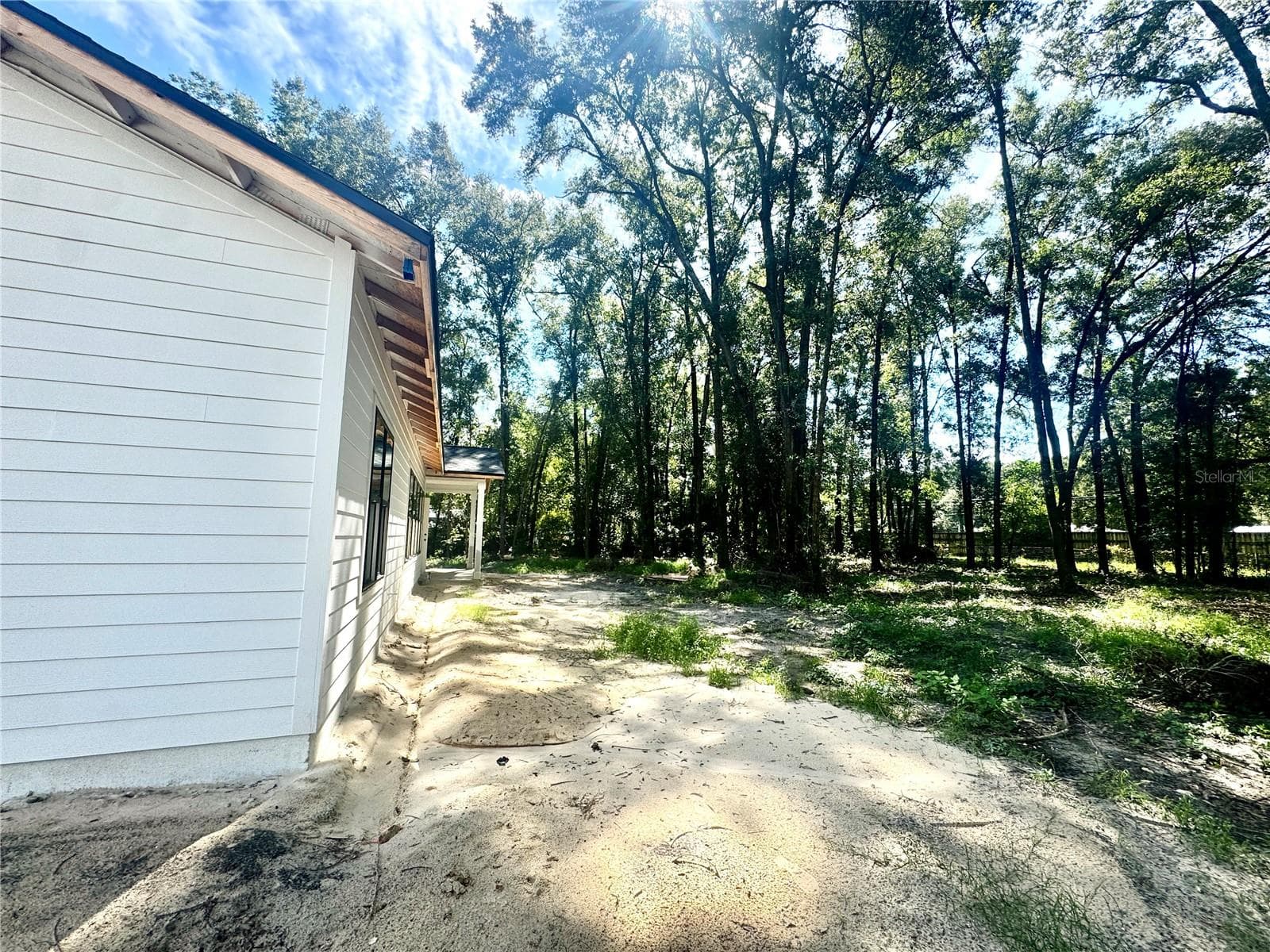 side of home 8/29/26 - 23161 NW 183RD LN, HIGH SPRINGS