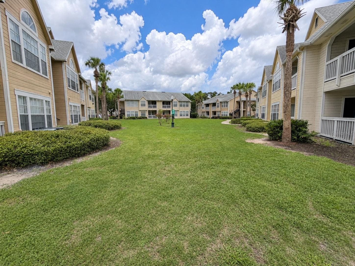 Condominium at 1057 S HIAWASSEE RD #1918, ORLANDO, photo 21 of 27