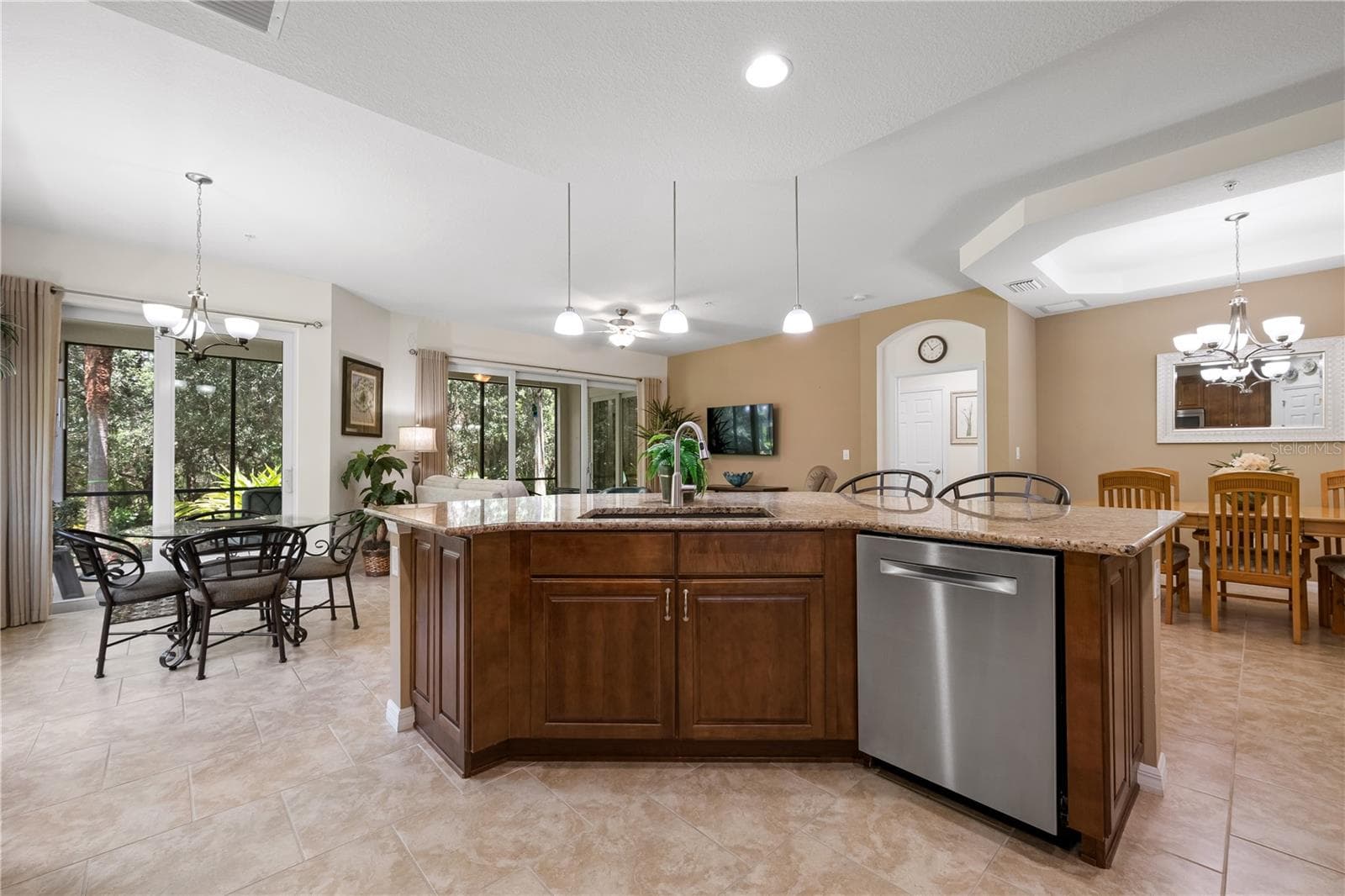 Condominium at 166 BELLA VISTA TER #19A, NOKOMIS, photo 18 of 72