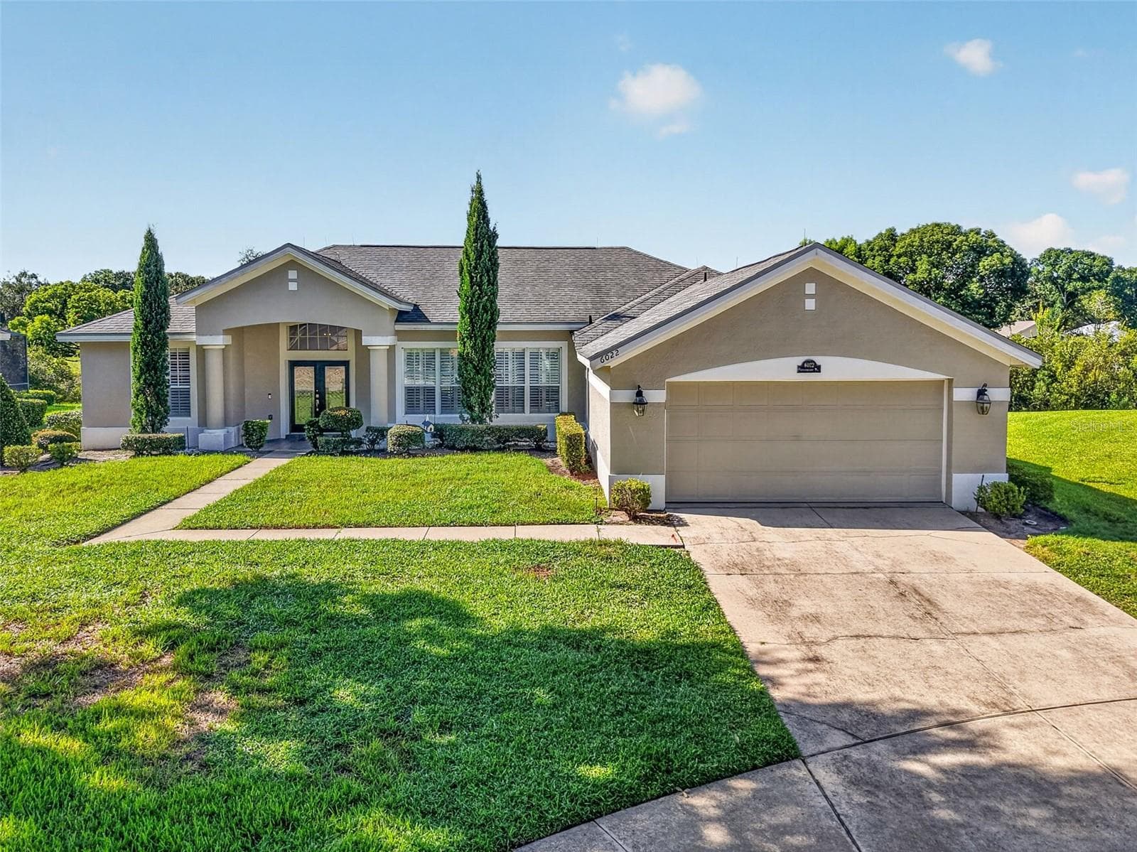 Single Family Residence at 6022 FALCONBRIDGE PL, MOUNT DORA, photo 2 of 34