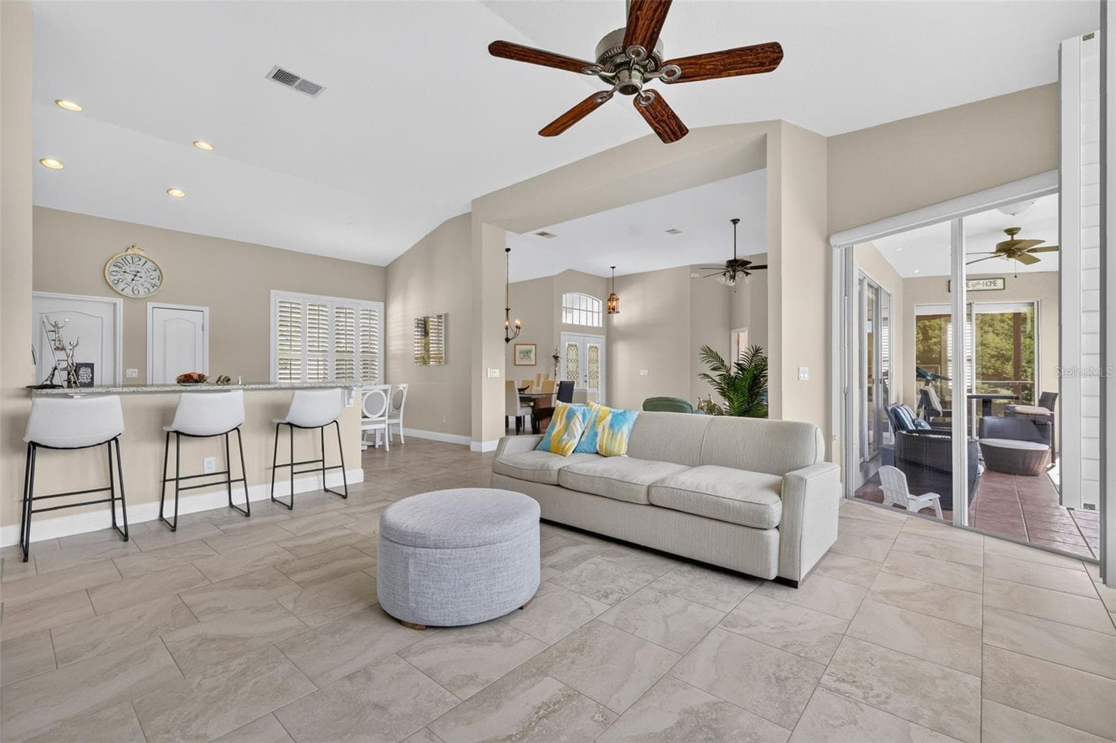 Single Family Residence at 6022 FALCONBRIDGE PL, MOUNT DORA, photo 15 of 34