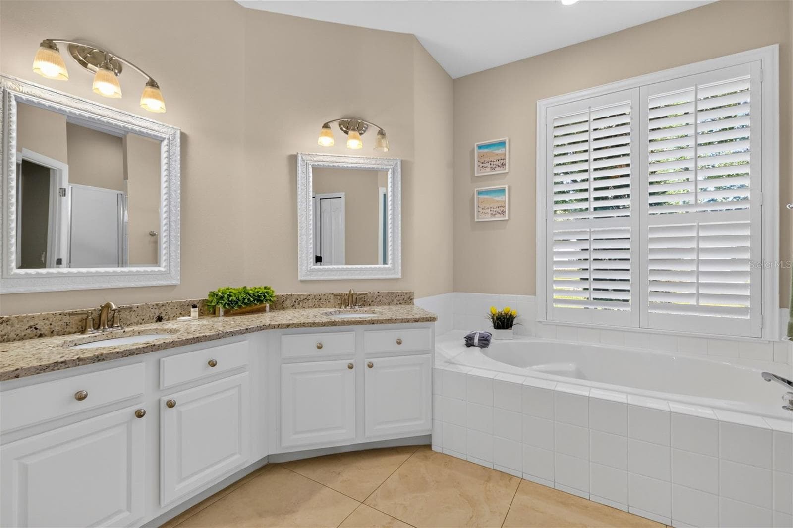 Single Family Residence at 6022 FALCONBRIDGE PL, MOUNT DORA, photo 22 of 34