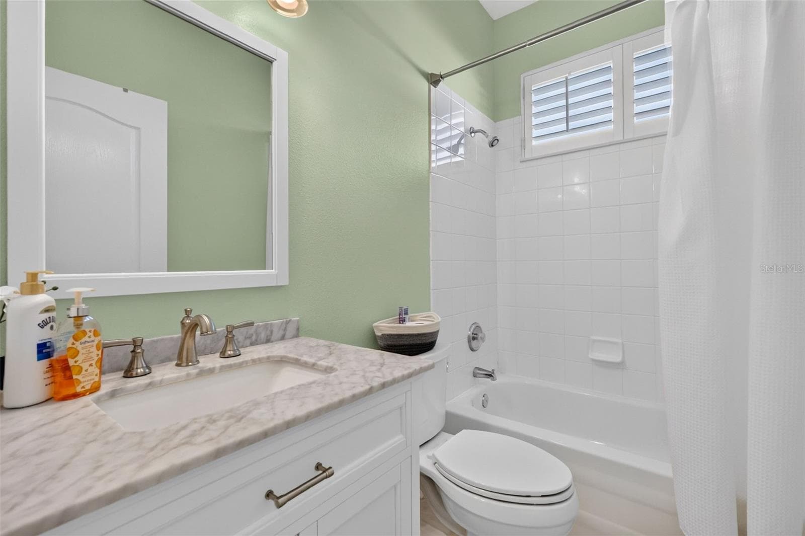 Single Family Residence at 6022 FALCONBRIDGE PL, MOUNT DORA, photo 24 of 34