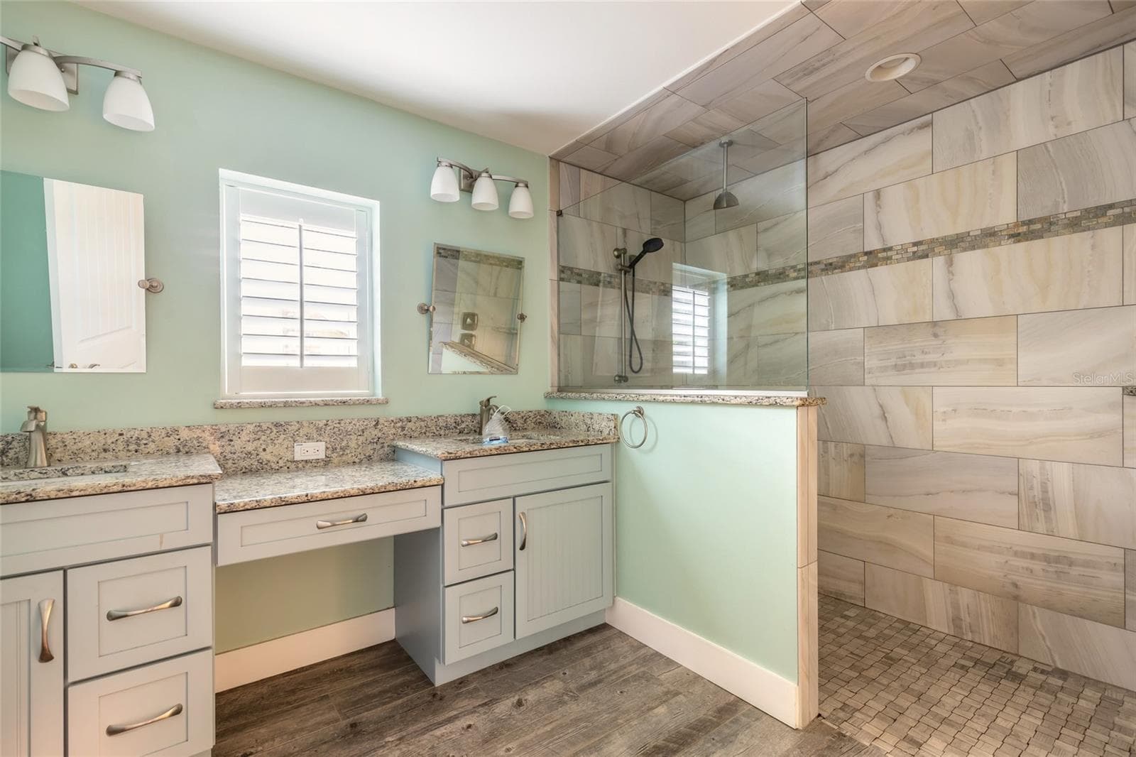 Primary Bathroom - 130 HERNANDEZ AVE, ORMOND BEACH