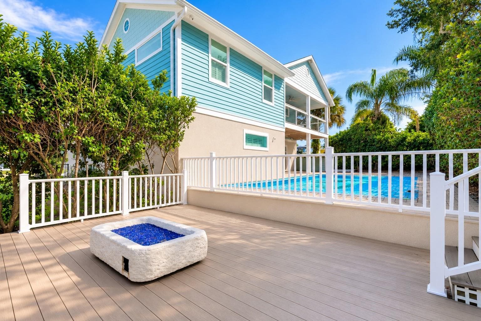 Fire Pit Area - 130 HERNANDEZ AVE, ORMOND BEACH