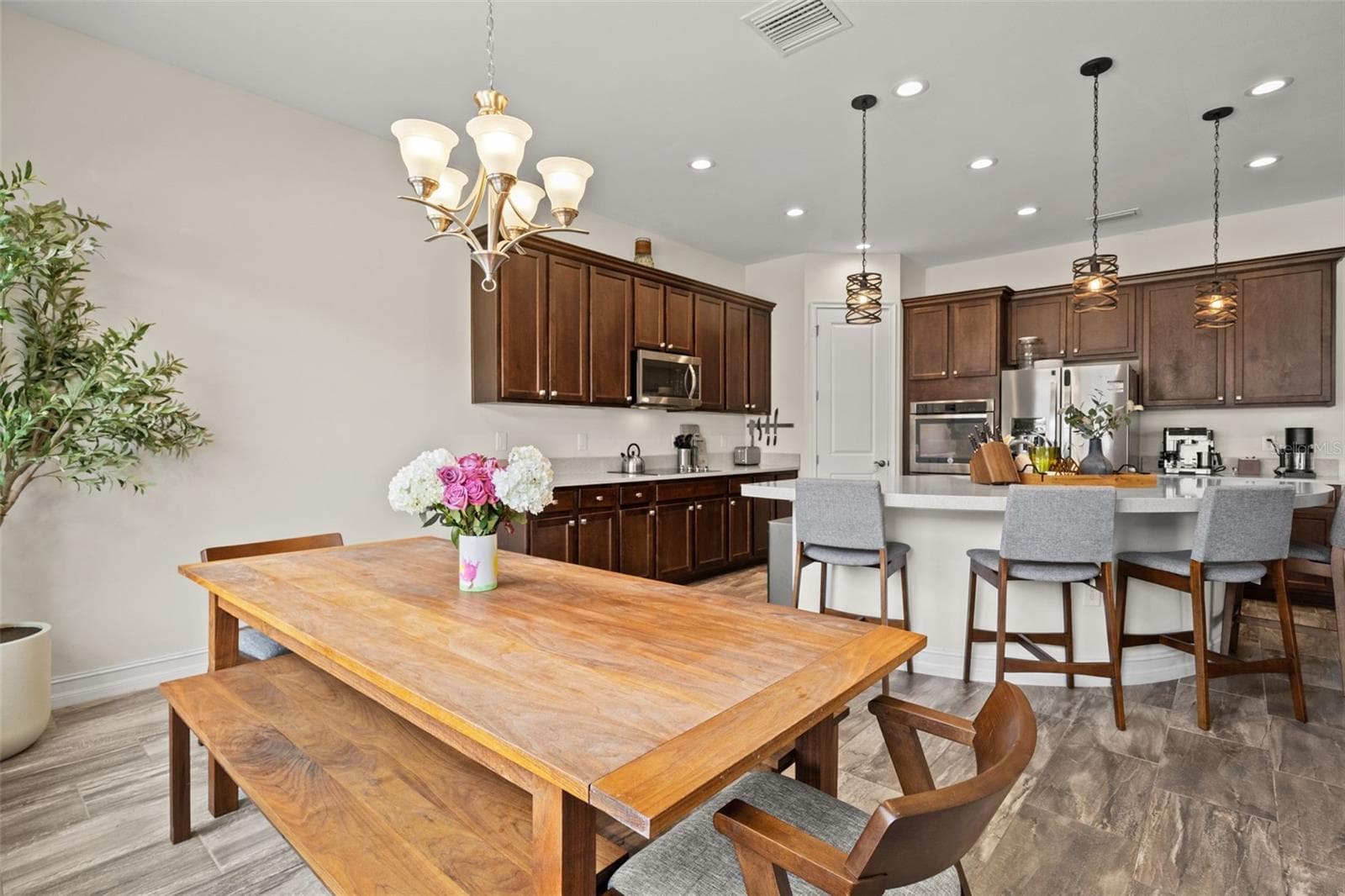 Single Family Residence at 1723 WHITEWILLOW DR, WESLEY CHAPEL, photo 43 of 85