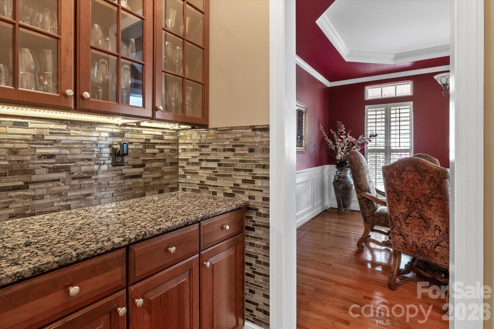 Butlers Pantry - 309 Stonewater Bay Lane, Mount Holly