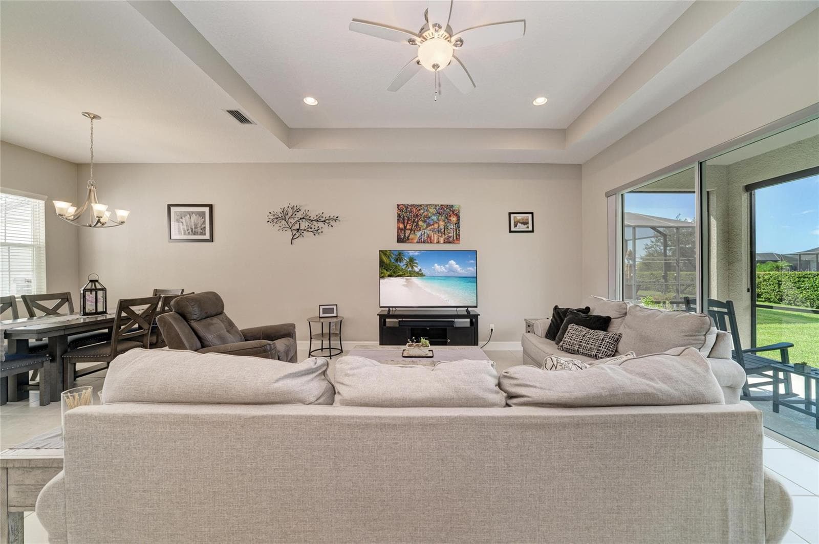Single Family Residence at 3835 CREEKSIDE PARK DR, PARRISH, photo 10 of 55
