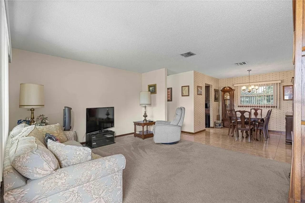 Single Family Residence at 9140 SW 101ST LN, OCALA, photo 7 of 18