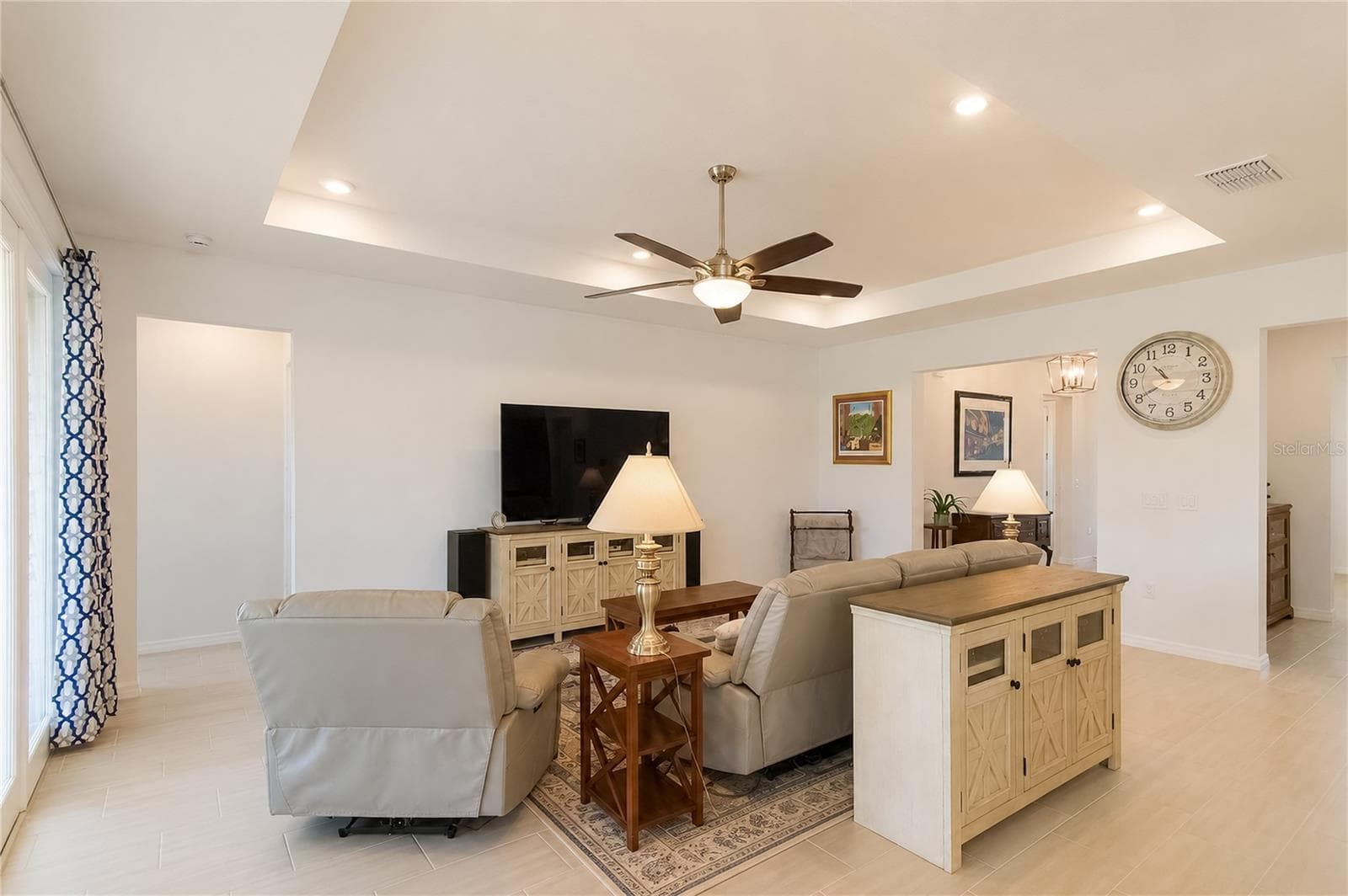 Lots of room - 6352 SW 71ST TERRACE RD, OCALA