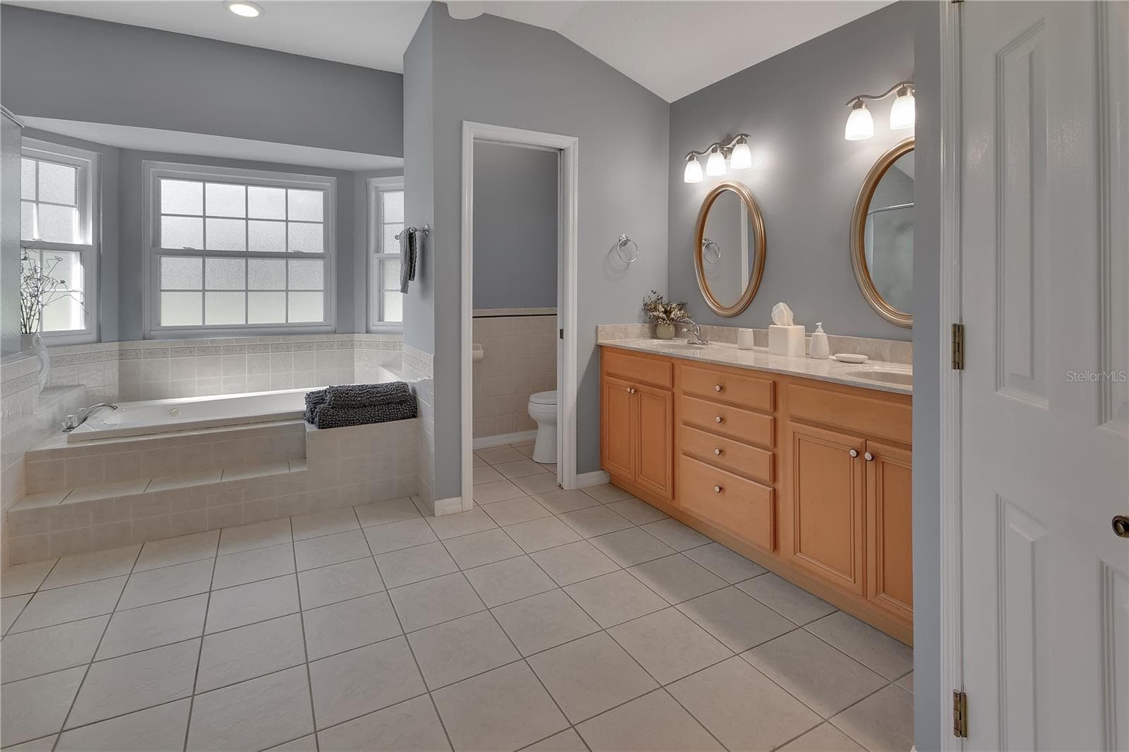 Single Family Residence at 1925 GLENWOOD OAKS LN, DELAND, photo 20 of 38