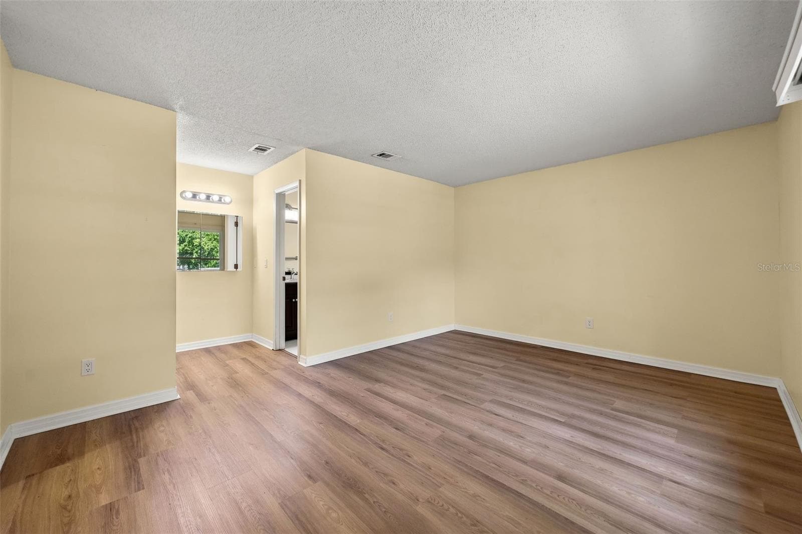 Single Family Residence at 2808 TAMARACK TRL, APOPKA, photo 5 of 38