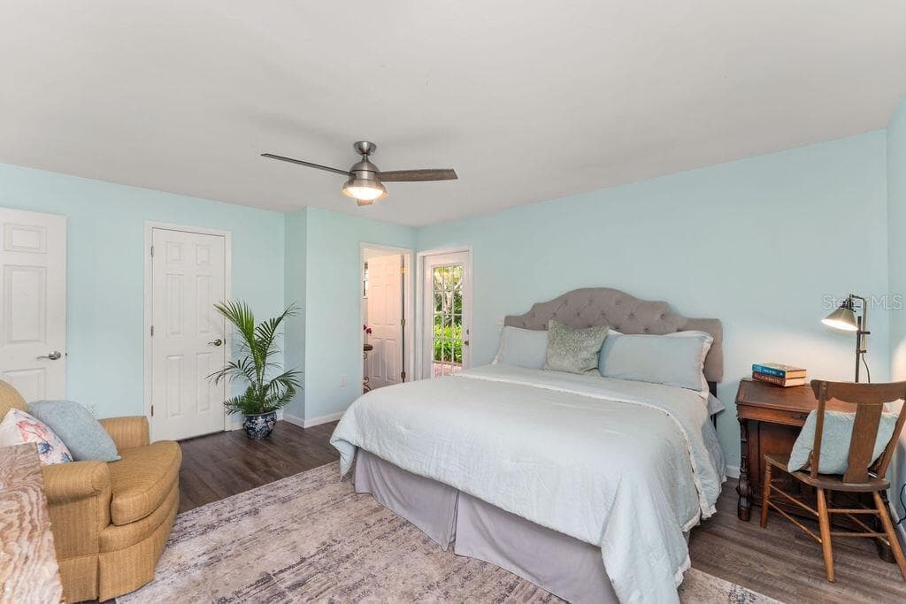 Single Family Residence at 5240 MYAKKA VALLEY TRL, SARASOTA, photo 22 of 42