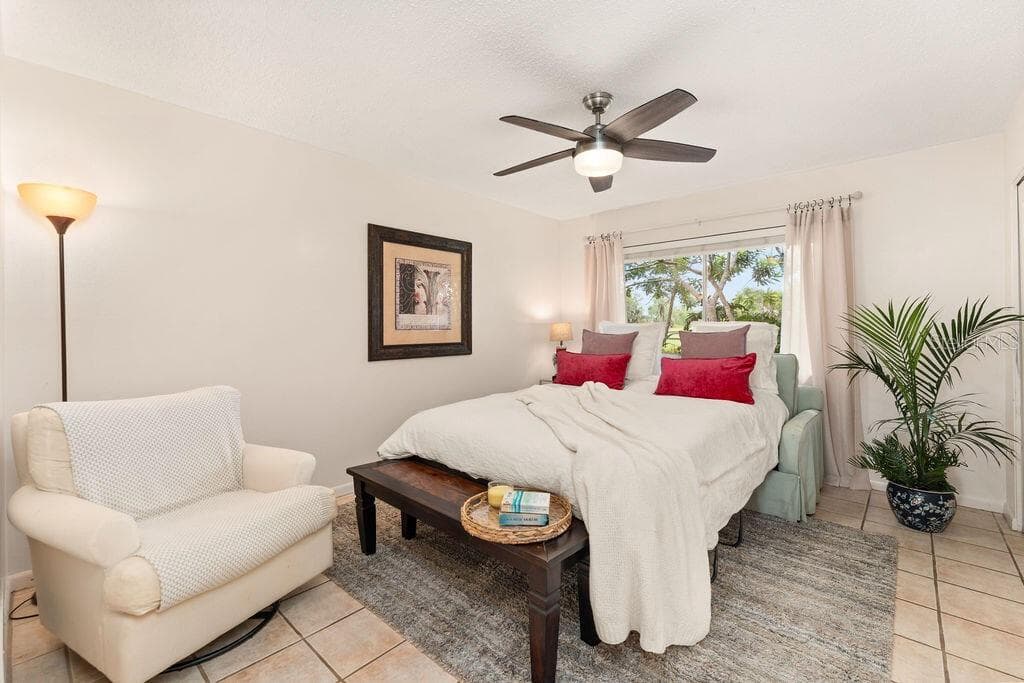 Single Family Residence at 5240 MYAKKA VALLEY TRL, SARASOTA, photo 25 of 42