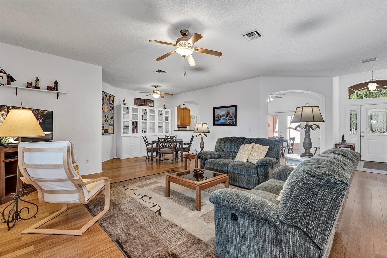 Single Family Residence at 4958 PORTSMOUTH ST, TAVARES, photo 17 of 76