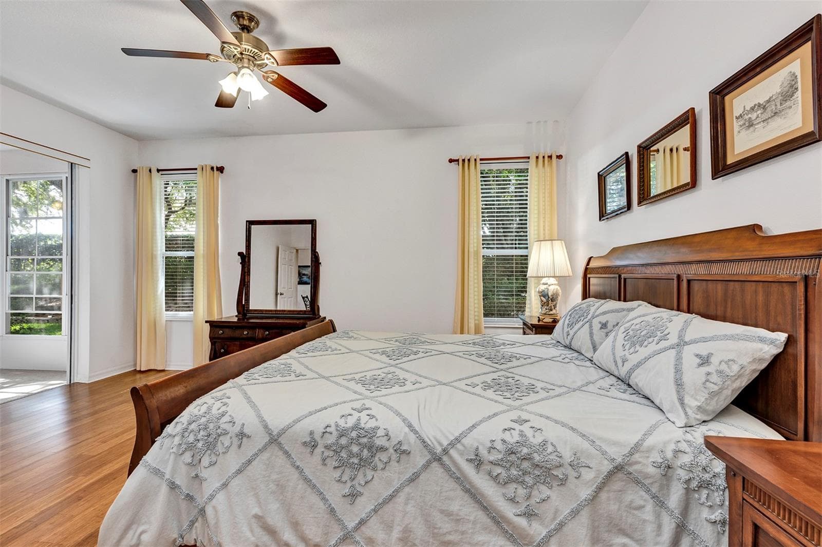 Single Family Residence at 4958 PORTSMOUTH ST, TAVARES, photo 21 of 76