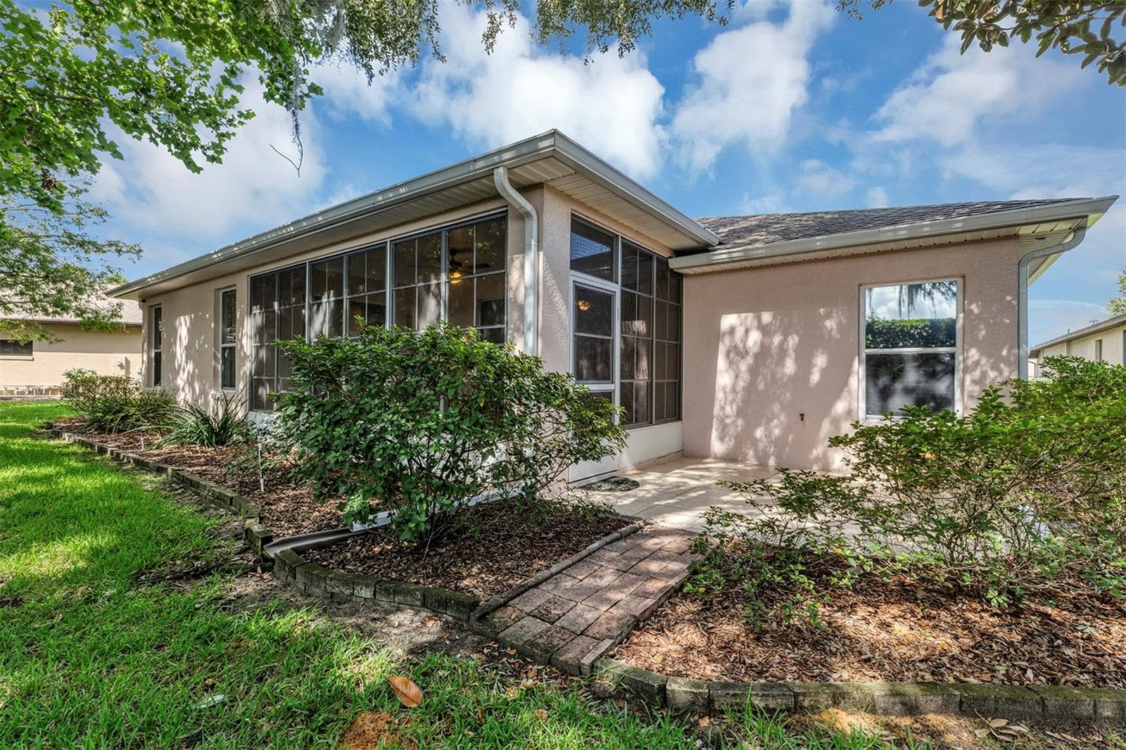 Single Family Residence at 4958 PORTSMOUTH ST, TAVARES, photo 38 of 76