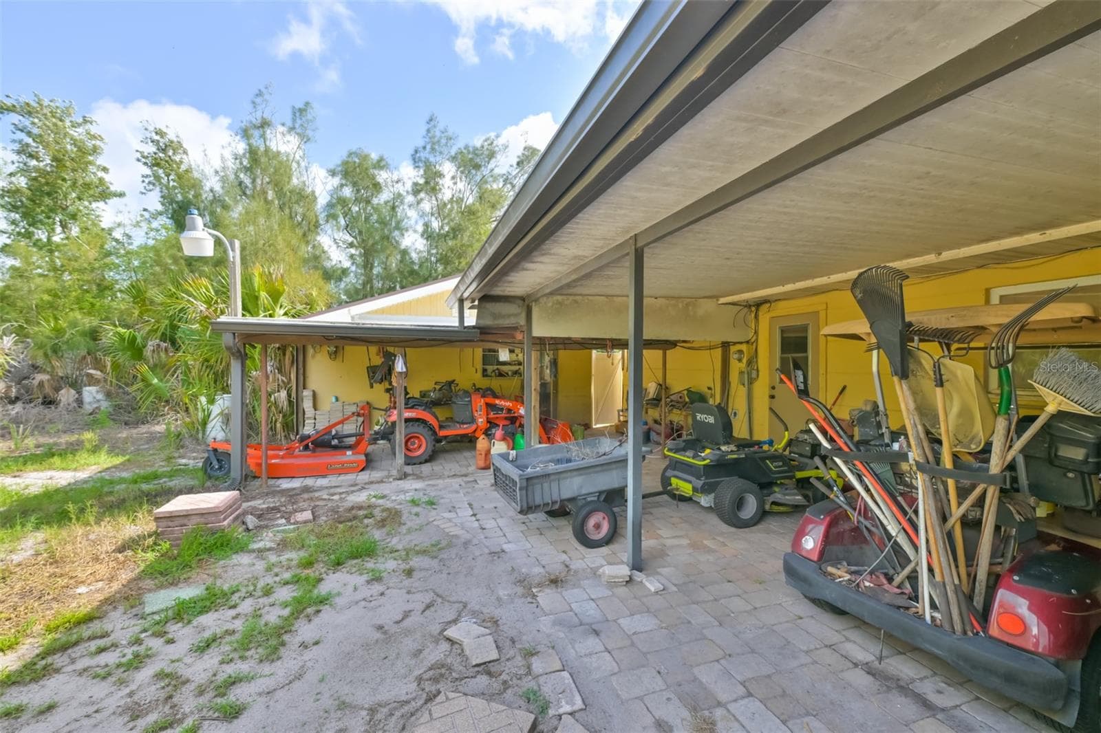 Single Family Residence at 14451 HIGHLAND RD, WIMAUMA, photo 27 of 76