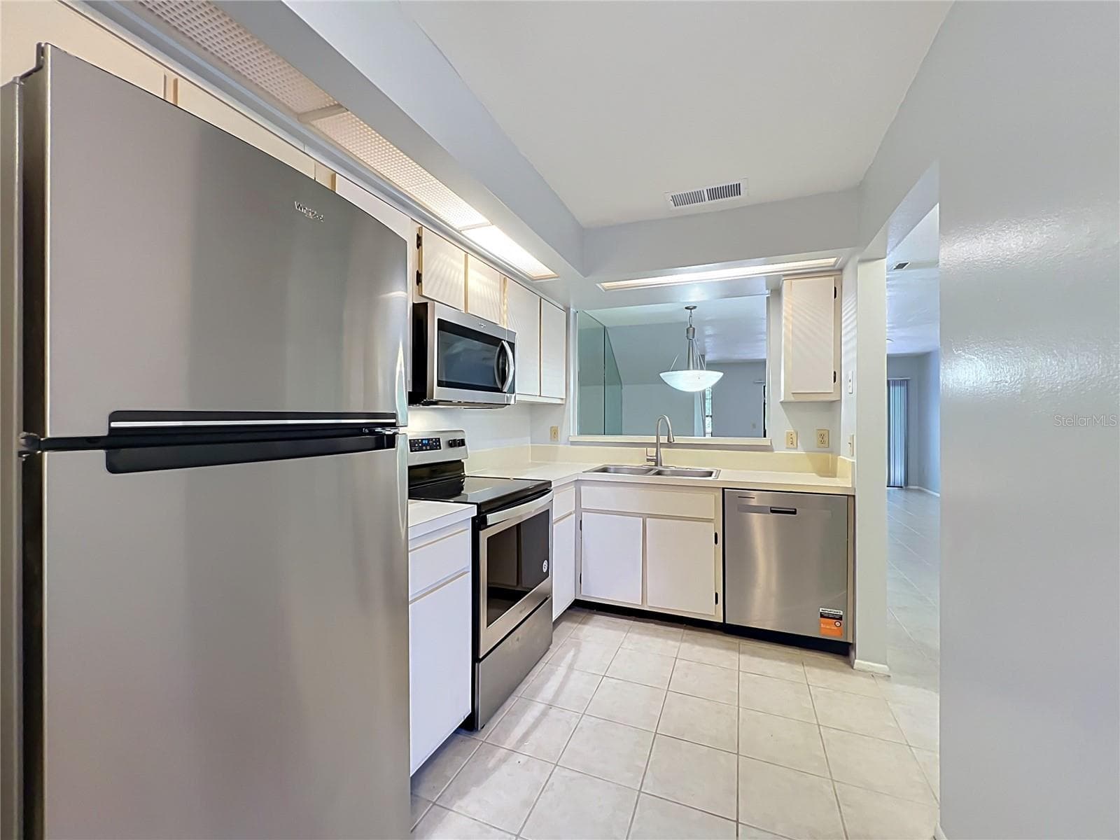Townhouse at 635 NORTHBRIDGE DR, ALTAMONTE SPRINGS, photo 17 of 71