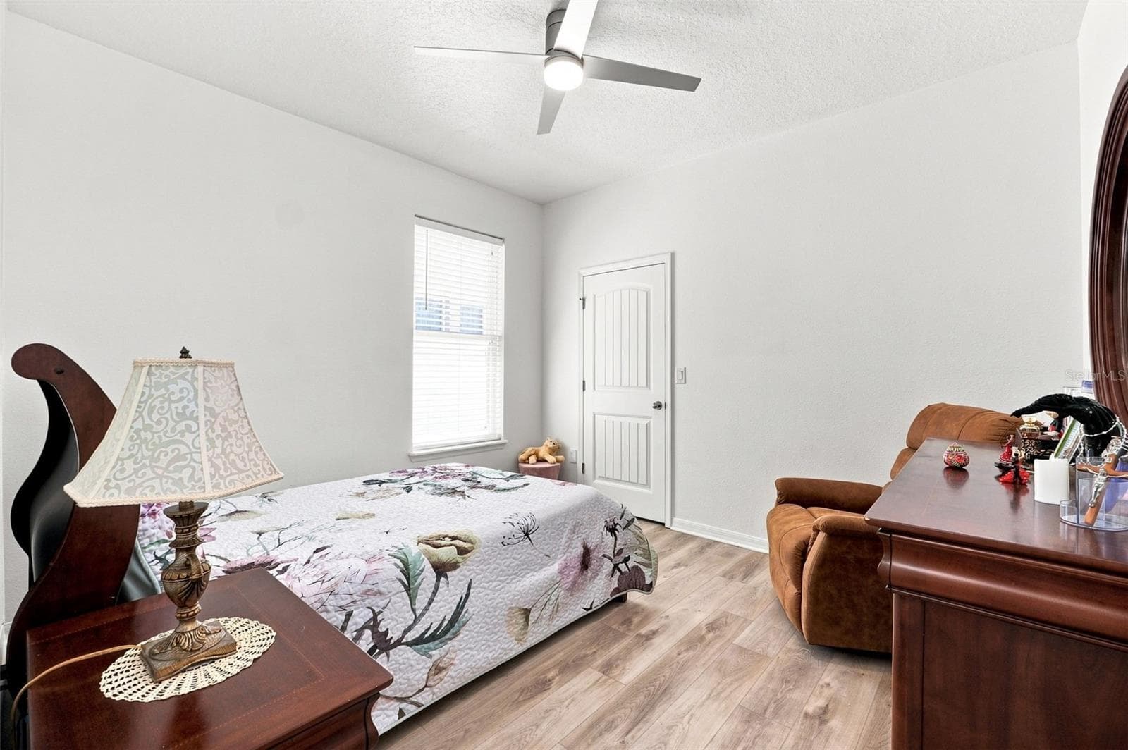 Single Family Residence at 2050 BEACON LANDING CIR, ORLANDO, photo 34 of 48