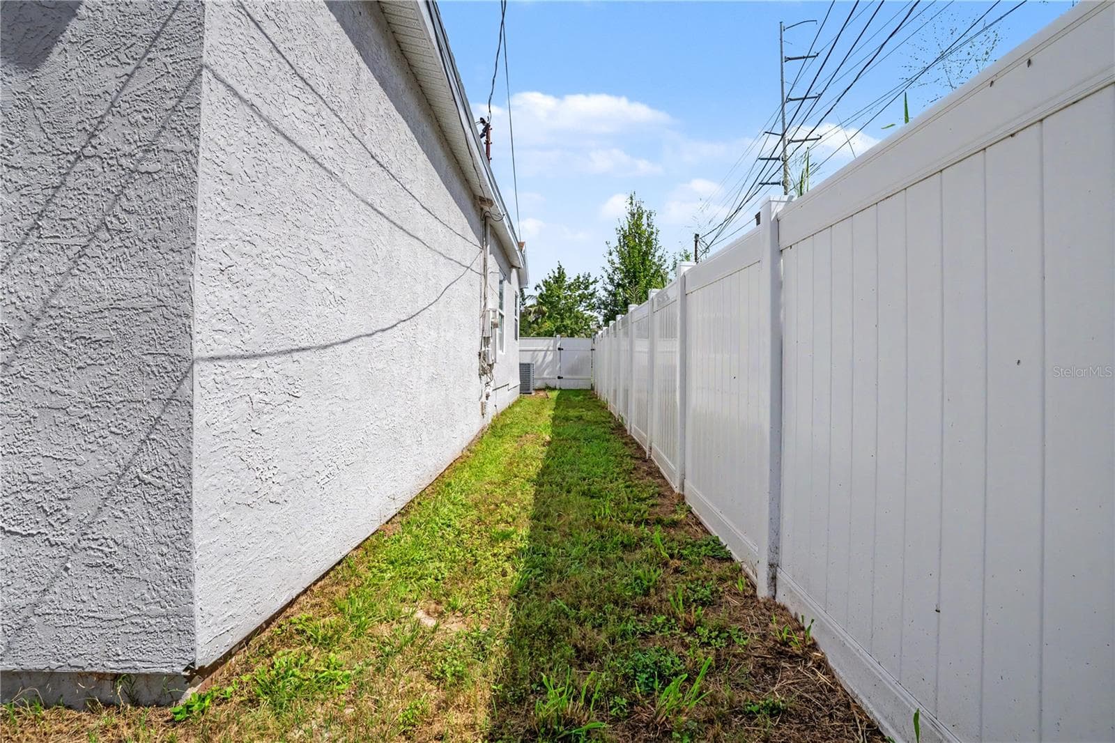 Single Family Residence at 5210 4TH AVE N, ST PETERSBURG, photo 37 of 41