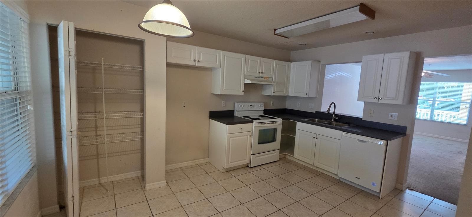 Condominium at 4618 SW 48TH WAY #112, GAINESVILLE, photo 8 of 23