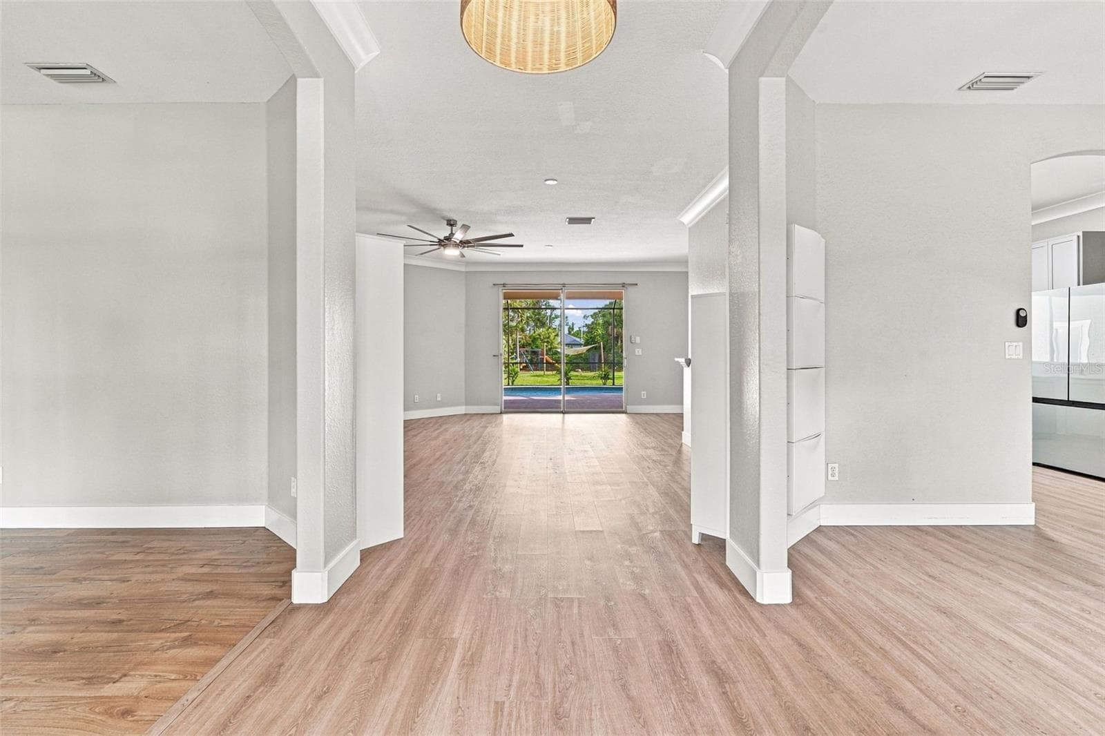 Foyer - 1464 HALACKA RD, NORTH PORT