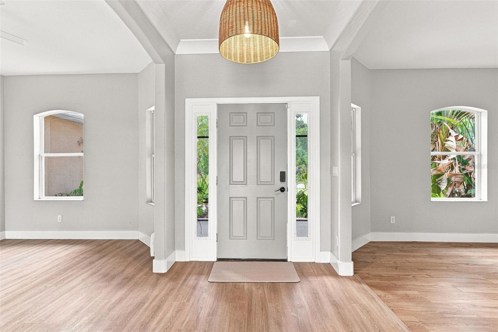 Foyer - 1464 HALACKA RD, NORTH PORT