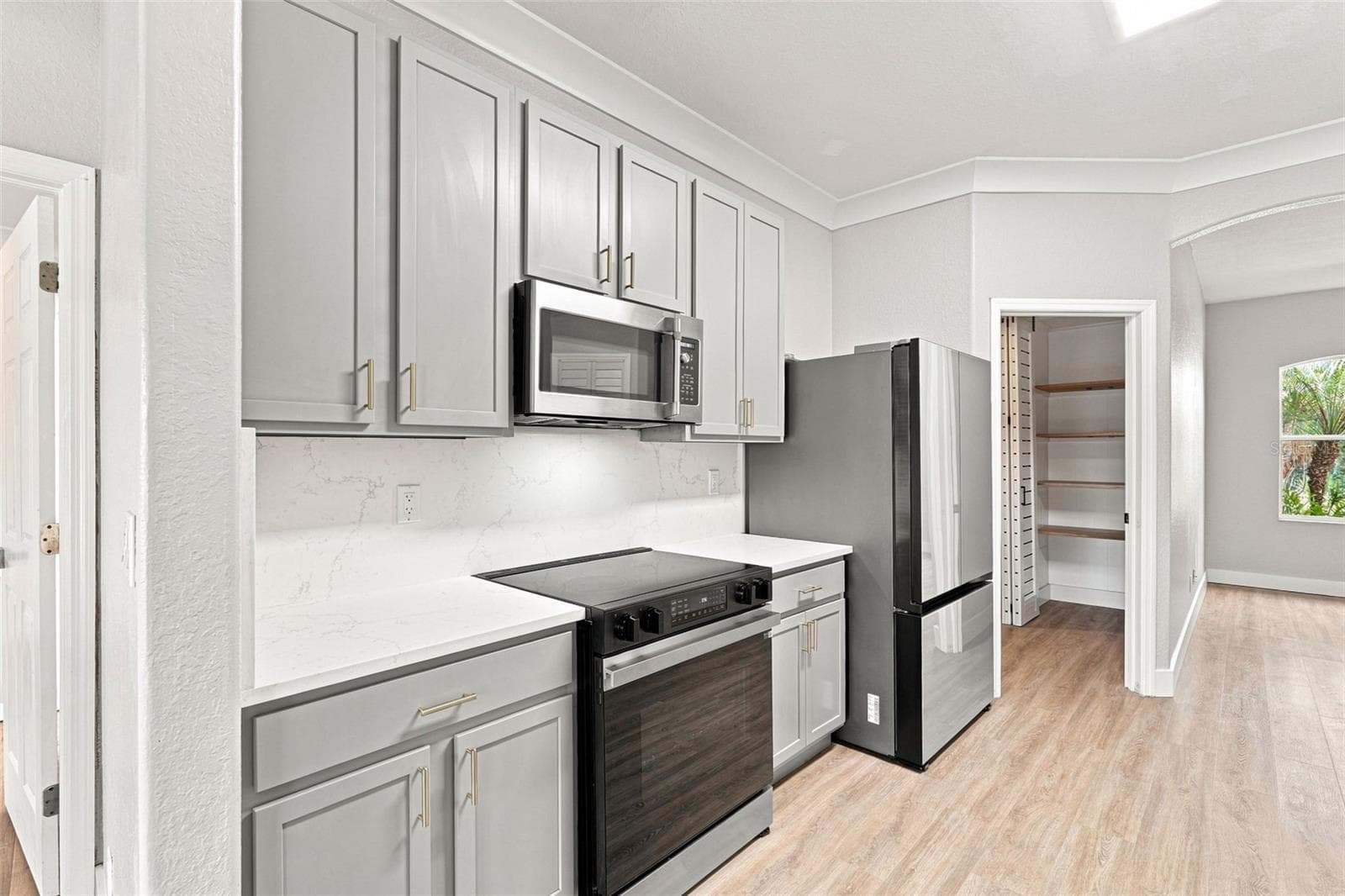 Kitchen - 1464 HALACKA RD, NORTH PORT