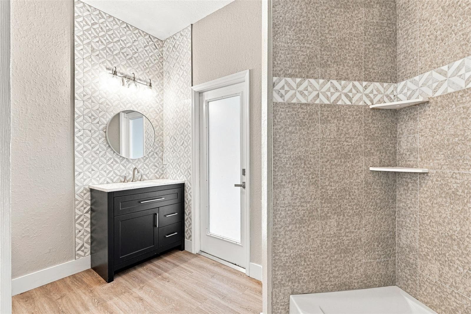 Guest Bathroom - 1464 HALACKA RD, NORTH PORT