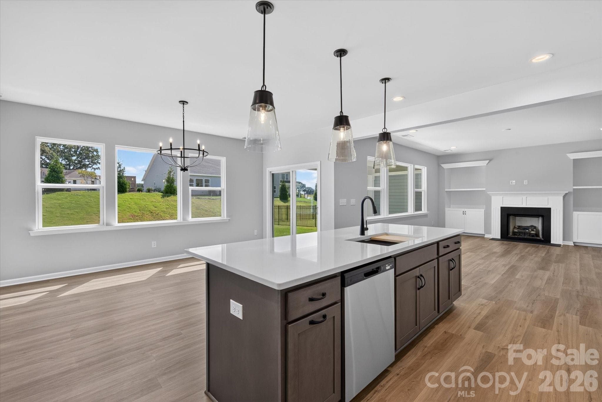 Kitchen/Breakfast/Family Room - 110 Cartington Way, Mooresville