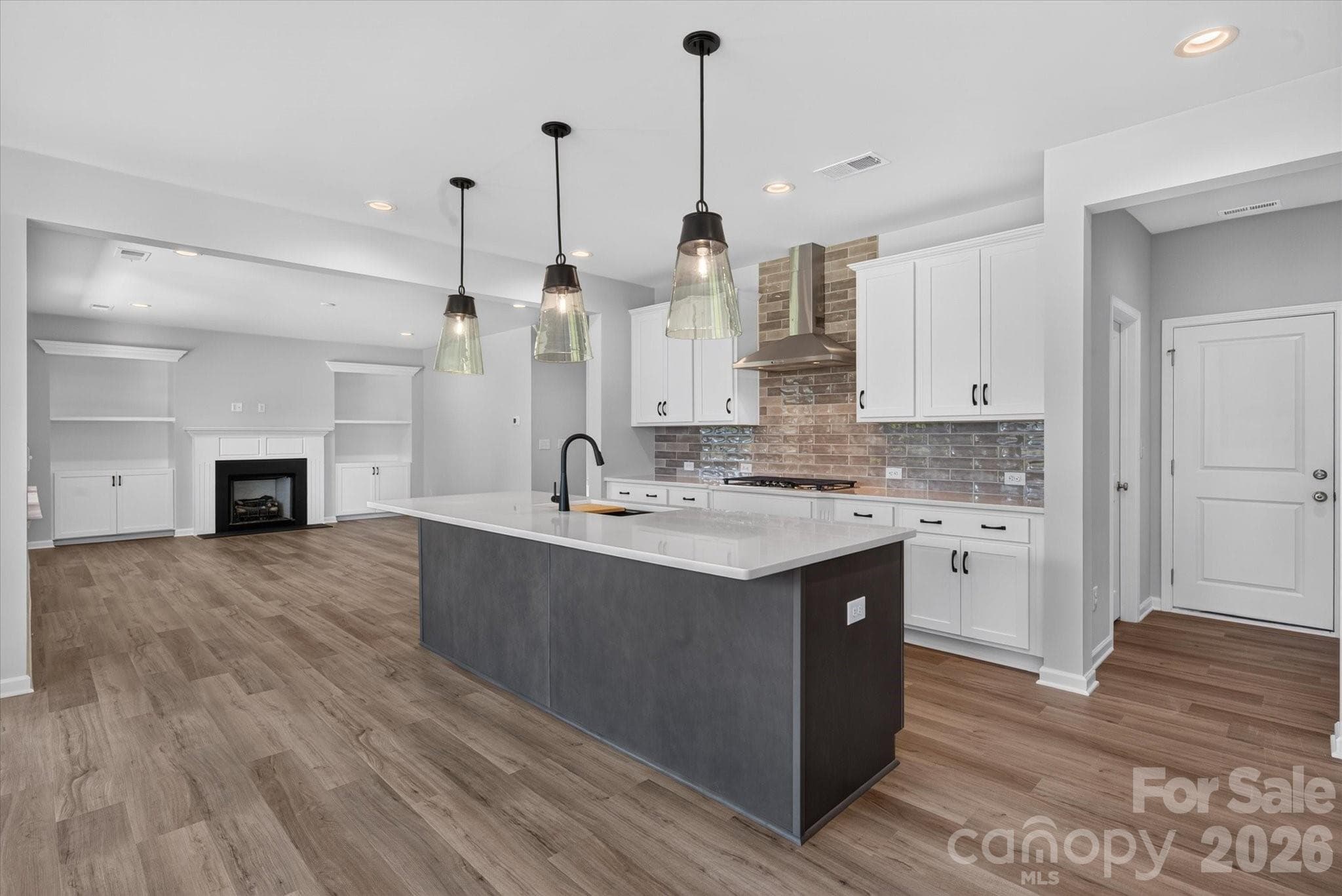 Kitchen/Family Room - 110 Cartington Way, Mooresville