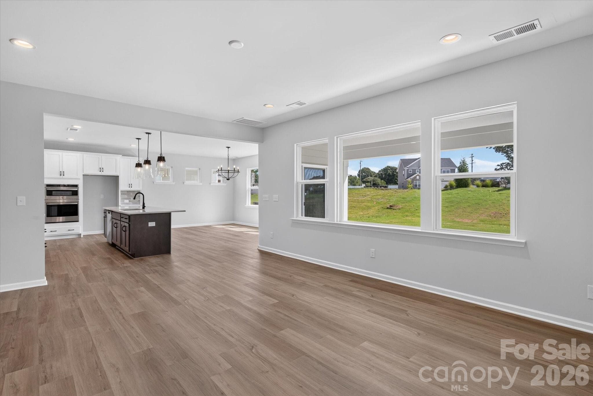 Family Room/Kitchen/Breakfast - 110 Cartington Way, Mooresville