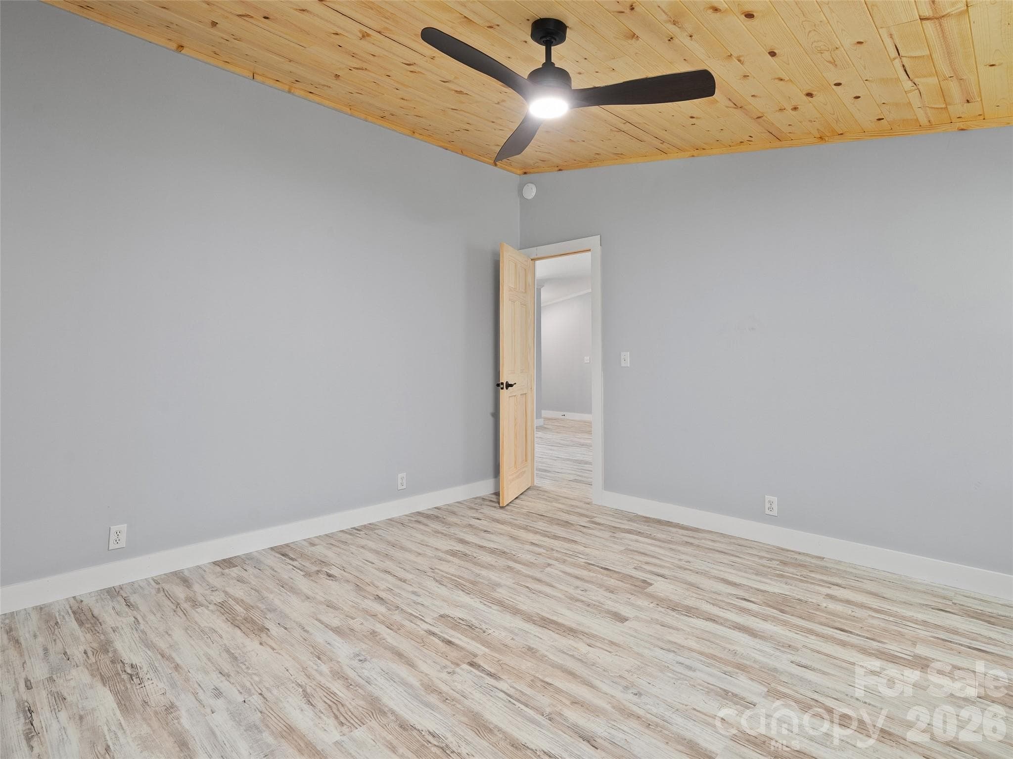 Single Family Residence at 26 Lancelot Loop, Canton, photo 22 of 33
