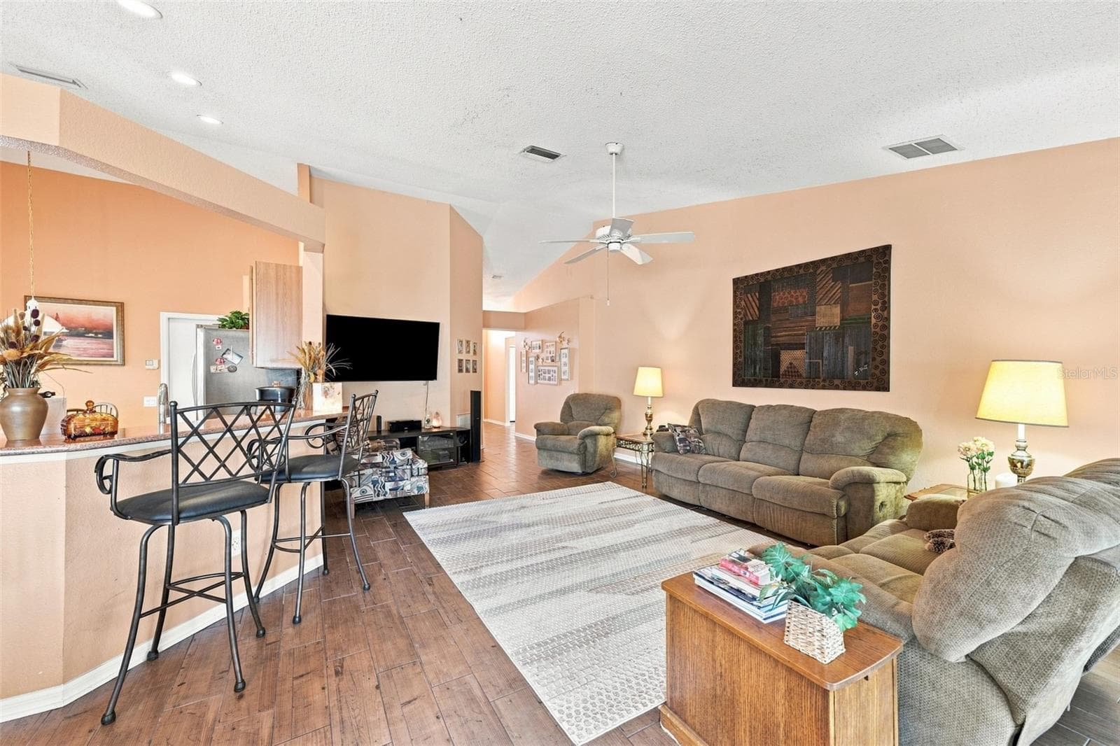 Single Family Residence at 207 LAKEWAY LN, APOLLO BEACH, photo 6 of 48