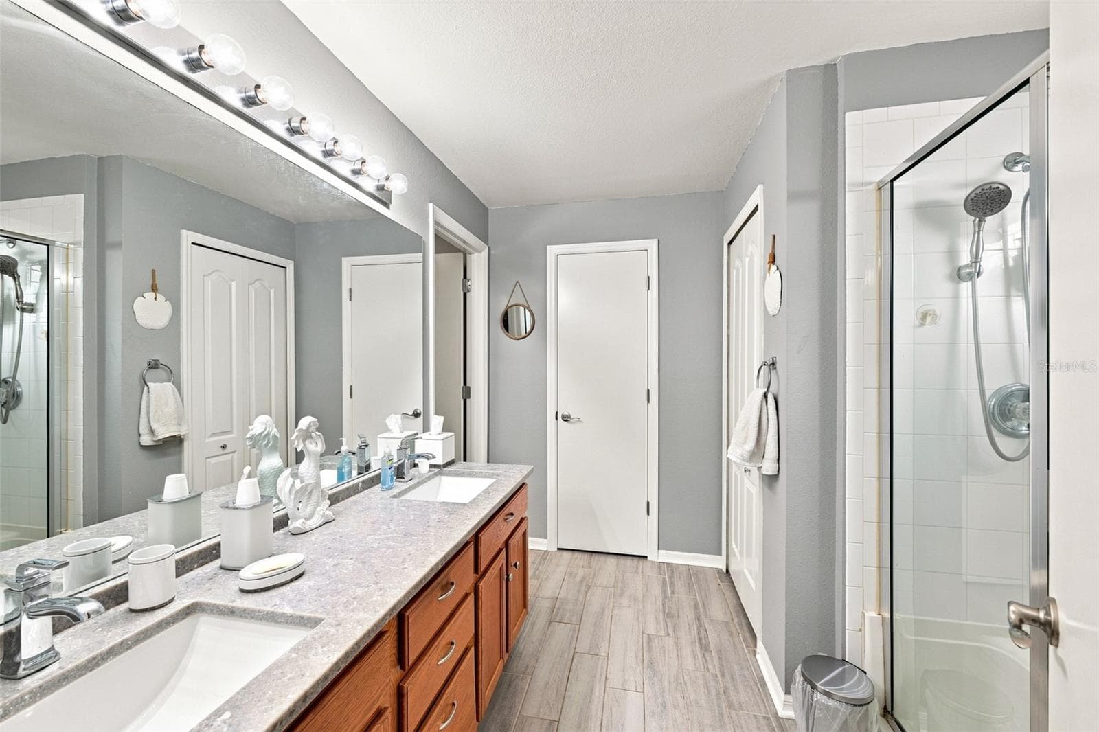 Single Family Residence at 207 LAKEWAY LN, APOLLO BEACH, photo 22 of 48