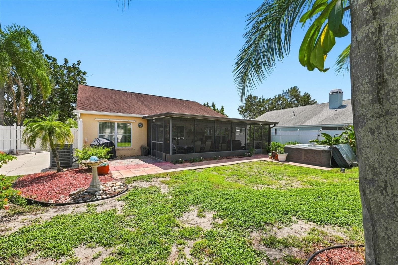 Single Family Residence at 207 LAKEWAY LN, APOLLO BEACH, photo 39 of 48