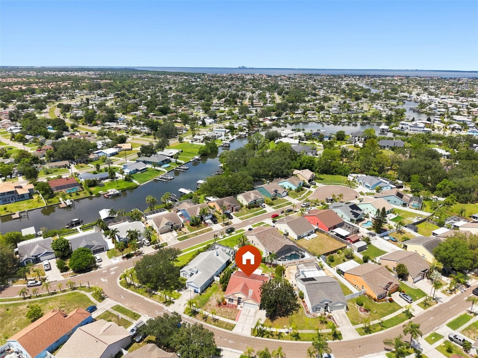 Single Family Residence at 207 LAKEWAY LN, APOLLO BEACH, photo 45 of 48